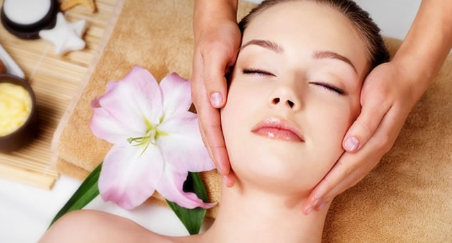 TRATAMIENTO FACIAL PERSONALIZADO