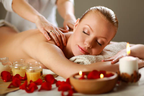 Aromatherapy back massage 30min.