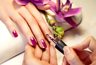 Manicura con Tratamiento